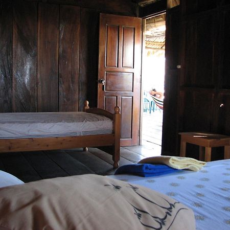 Eco-Hotel Playa Quilombo Las Lisas Room photo