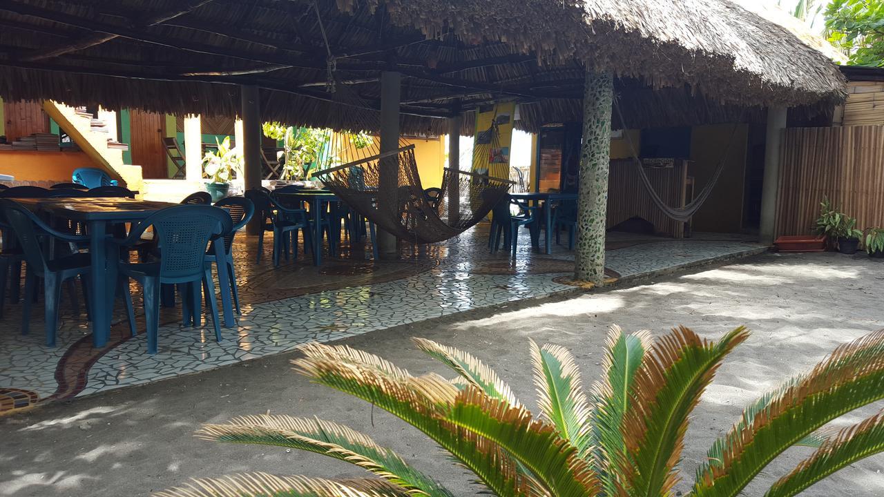 Eco-Hotel Playa Quilombo Las Lisas Exterior photo