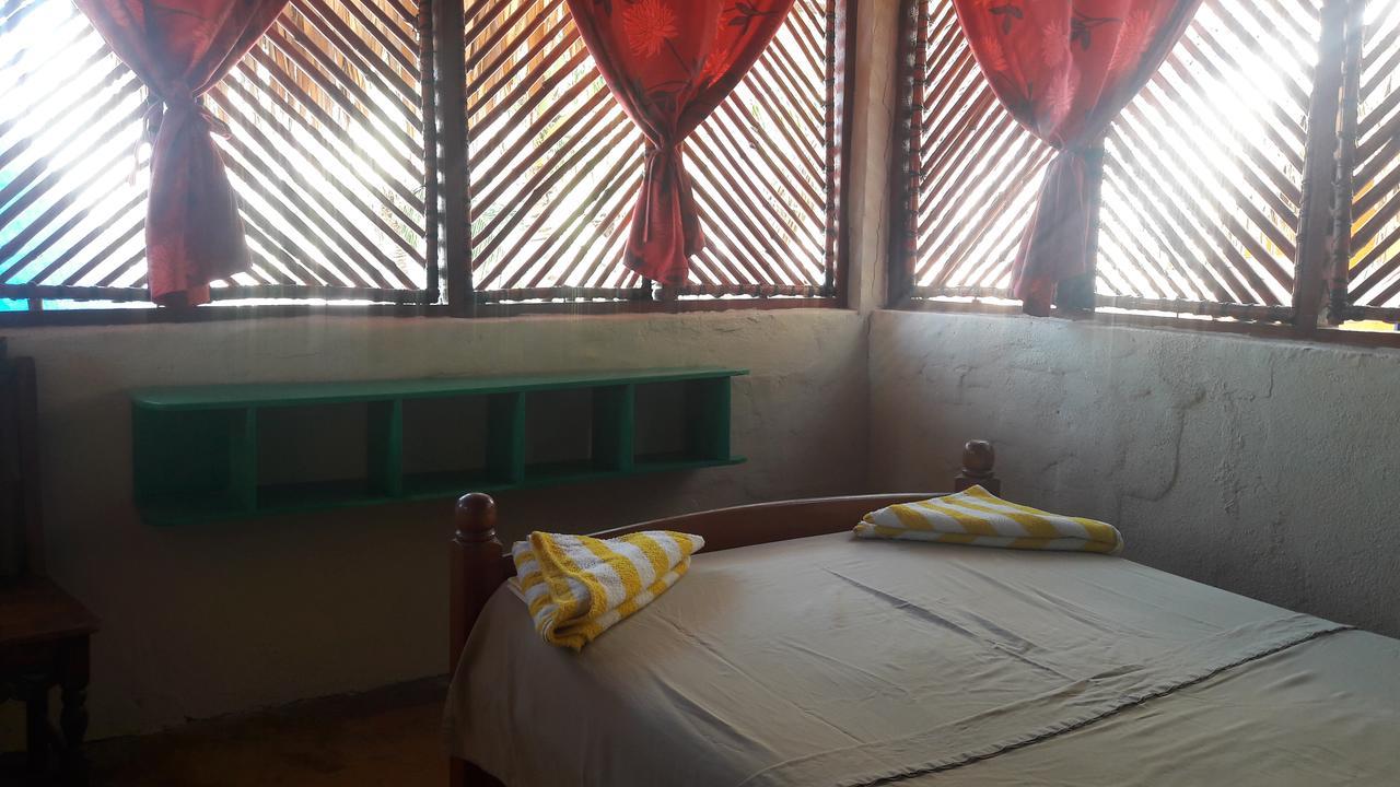 Eco-Hotel Playa Quilombo Las Lisas Exterior photo